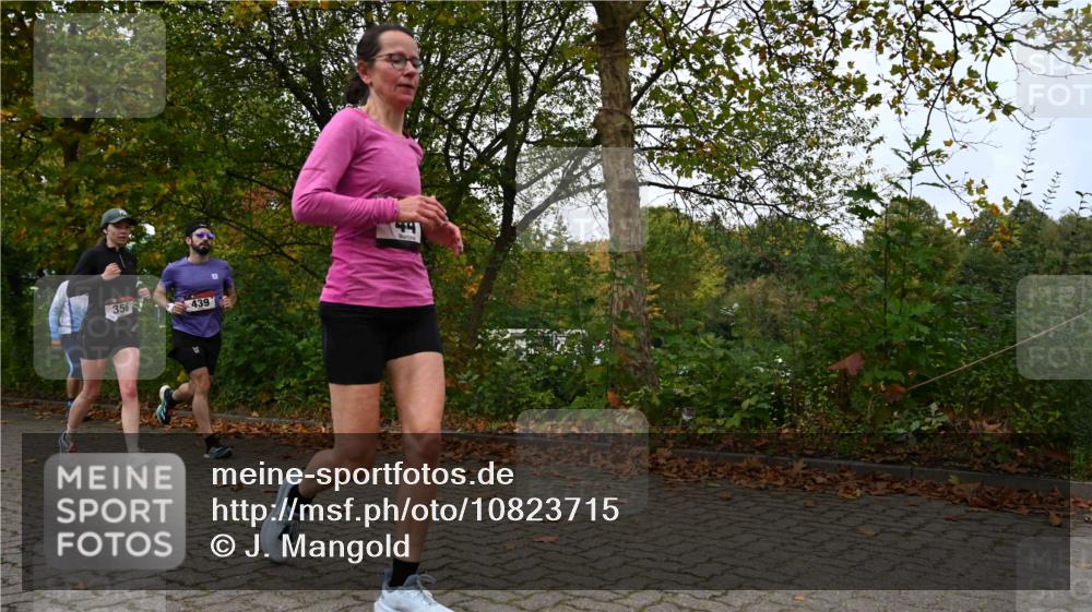 11.10.2026 - Bramfelder Halbmarathon 2026 J. Mangold http://msf.ph/oto/10823715 11.10.2026 10:34:24 Laufen 44, 303, 356, 439, 444, 822 meine-sportfotos.de