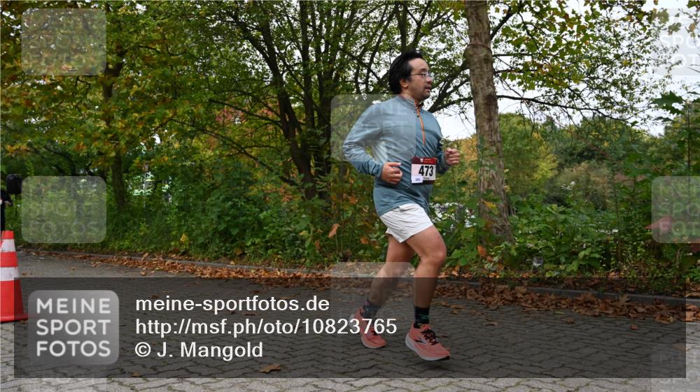 11.10.2026 - Bramfelder Halbmarathon 2026 J. Mangold http://msf.ph/oto/10823765 11.10.2026 10:34:59 Laufen 193, 441, 473 meine-sportfotos.de
