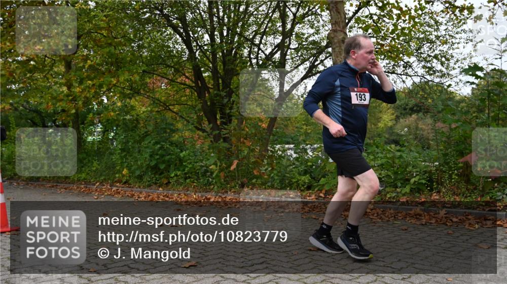 11.10.2026 - Bramfelder Halbmarathon 2026 J. Mangold http://msf.ph/oto/10823779 11.10.2026 10:35:03 Laufen 193, 441, 473 meine-sportfotos.de