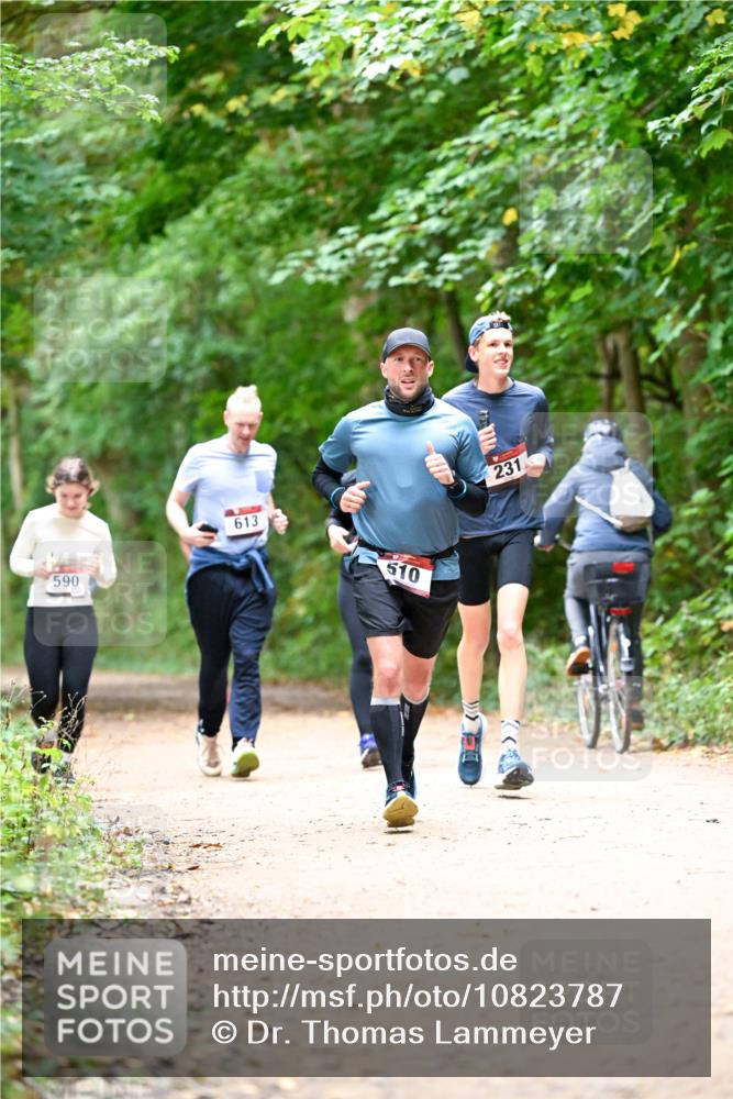 11.10.2026 - Bramfelder Halbmarathon 2026 Dr. Thomas Lammeyer http://msf.ph/oto/10823787 11.10.2026 10:39:30 Laufen 590, 613, 510, 231 meine-sportfotos.de