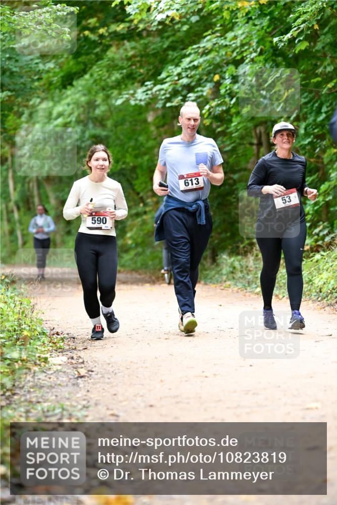 11.10.2026 - Bramfelder Halbmarathon 2026 Dr. Thomas Lammeyer http://msf.ph/oto/10823819 11.10.2026 10:39:33 Laufen 590, 613, 53 meine-sportfotos.de