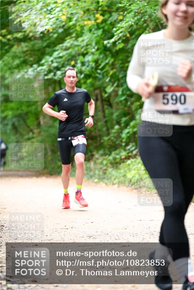 11.10.2026 - Bramfelder Halbmarathon 2026 Dr. Thomas Lammeyer http://msf.ph/oto/10823853 11.10.2026 10:39:37 Laufen 590 meine-sportfotos.de