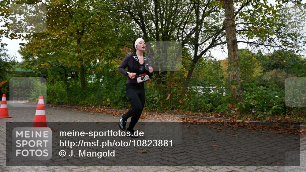 11.10.2026 - Bramfelder Halbmarathon 2026 J. Mangold http://msf.ph/oto/10823881 11.10.2026 10:36:13 Laufen 40, 656 meine-sportfotos.de