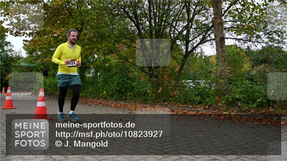 11.10.2026 - Bramfelder Halbmarathon 2026 J. Mangold http://msf.ph/oto/10823927 11.10.2026 10:36:47 Laufen 6 meine-sportfotos.de