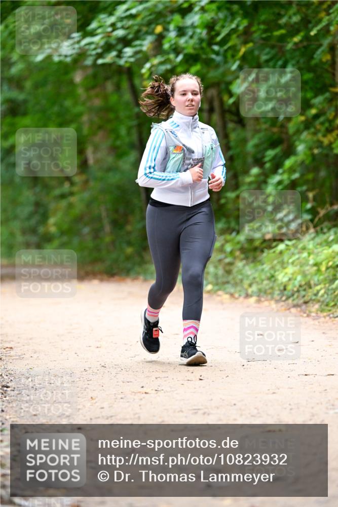 11.10.2026 - Bramfelder Halbmarathon 2026 Dr. Thomas Lammeyer http://msf.ph/oto/10823932 11.10.2026 10:39:45 Laufen  meine-sportfotos.de