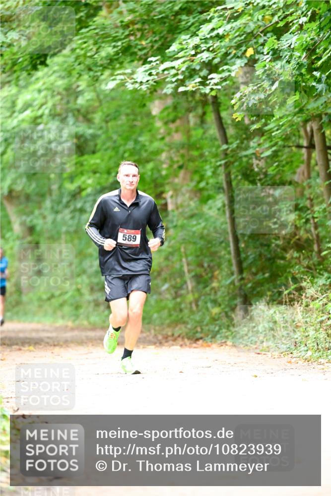 11.10.2026 - Bramfelder Halbmarathon 2026 Dr. Thomas Lammeyer http://msf.ph/oto/10823939 11.10.2026 10:39:55 Laufen 589 meine-sportfotos.de