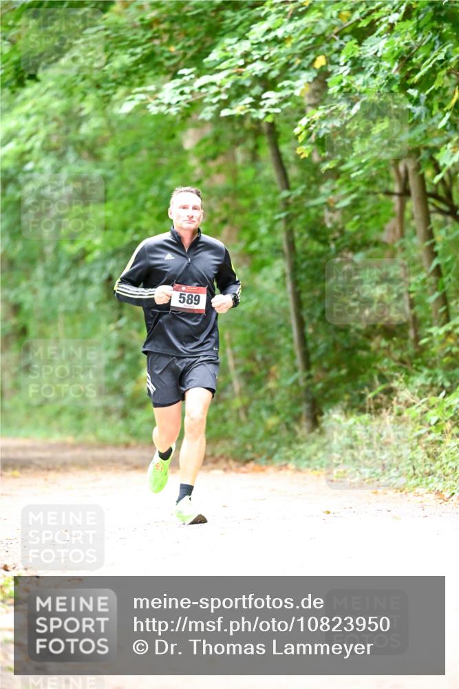 11.10.2026 - Bramfelder Halbmarathon 2026 Dr. Thomas Lammeyer http://msf.ph/oto/10823950 11.10.2026 10:39:56 Laufen 589 meine-sportfotos.de