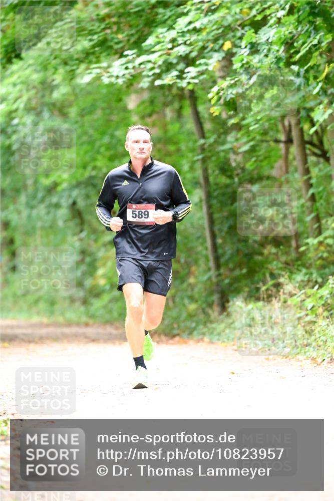 11.10.2026 - Bramfelder Halbmarathon 2026 Dr. Thomas Lammeyer http://msf.ph/oto/10823957 11.10.2026 10:39:56 Laufen 589 meine-sportfotos.de