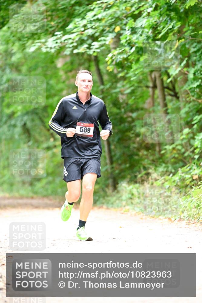 11.10.2026 - Bramfelder Halbmarathon 2026 Dr. Thomas Lammeyer http://msf.ph/oto/10823963 11.10.2026 10:39:57 Laufen 589 meine-sportfotos.de