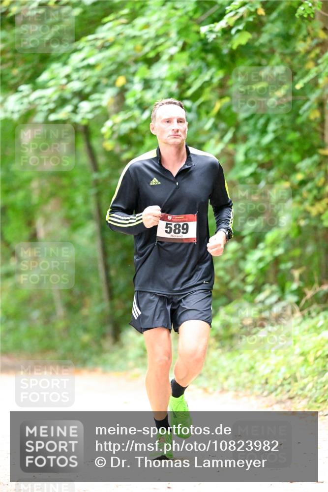 11.10.2026 - Bramfelder Halbmarathon 2026 Dr. Thomas Lammeyer http://msf.ph/oto/10823982 11.10.2026 10:39:58 Laufen 589 meine-sportfotos.de