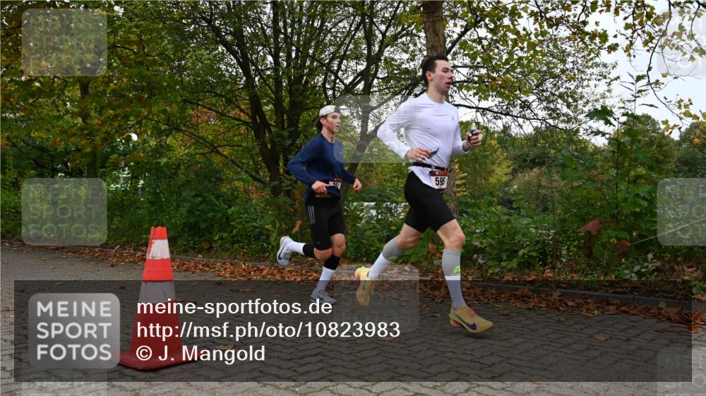 11.10.2026 - Bramfelder Halbmarathon 2026 J. Mangold http://msf.ph/oto/10823983 11.10.2026 10:37:49 Laufen 351, 595 meine-sportfotos.de