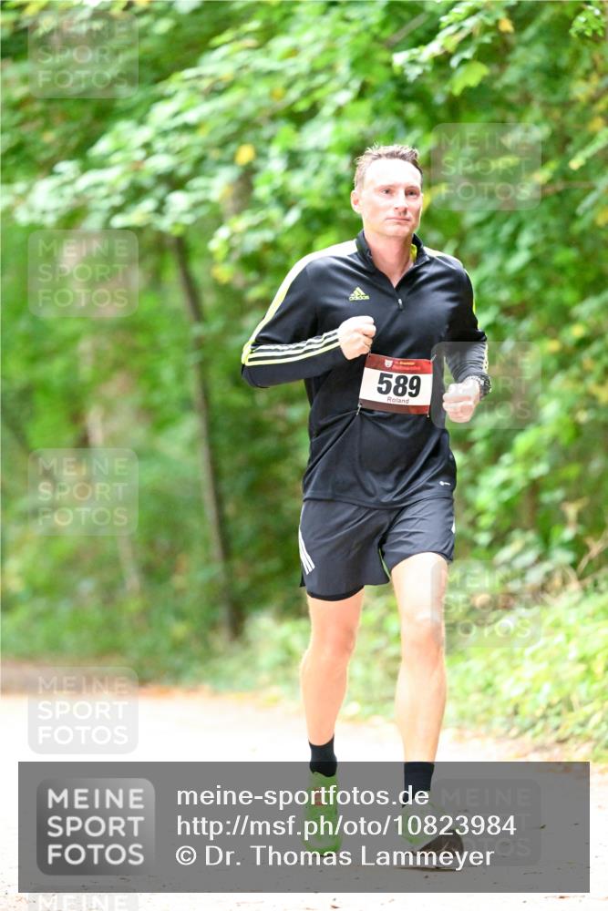 11.10.2026 - Bramfelder Halbmarathon 2026 Dr. Thomas Lammeyer http://msf.ph/oto/10823984 11.10.2026 10:39:58 Laufen 589 meine-sportfotos.de