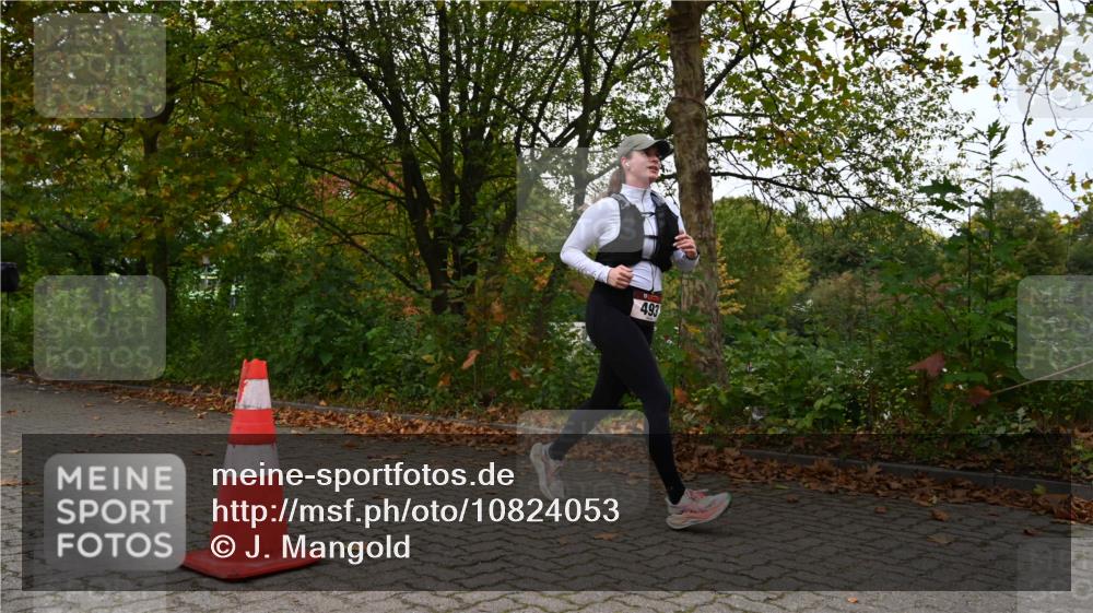 11.10.2026 - Bramfelder Halbmarathon 2026 J. Mangold http://msf.ph/oto/10824053 11.10.2026 10:39:08 Laufen 409, 493 meine-sportfotos.de