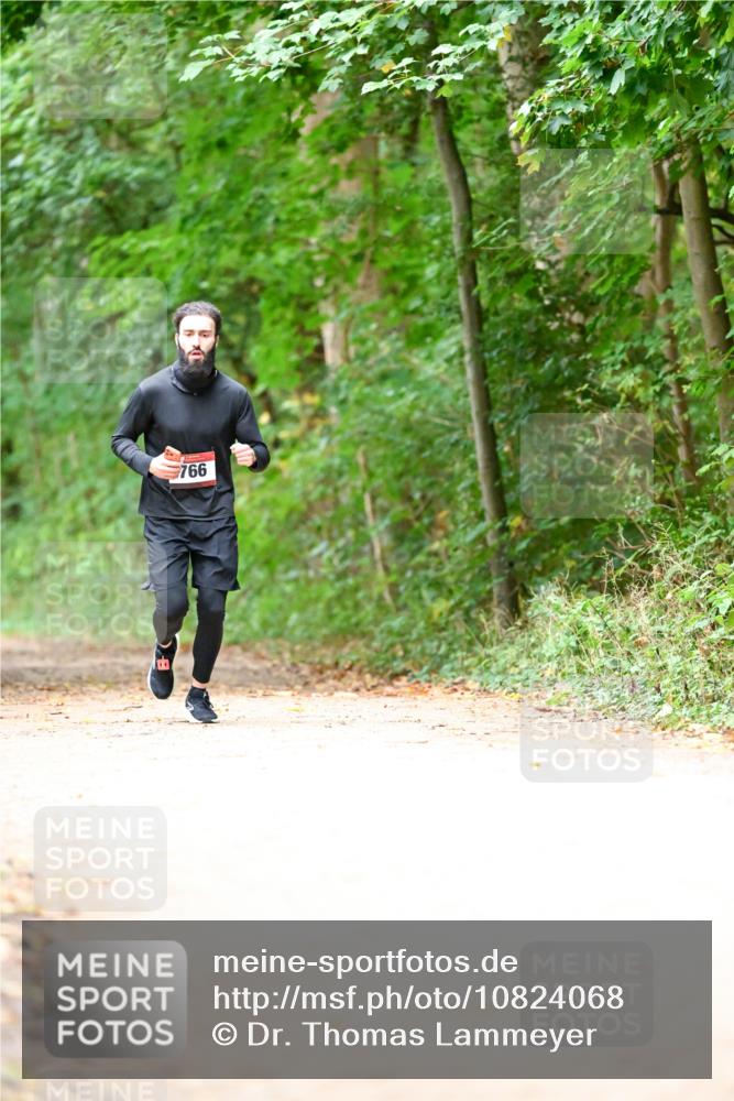 11.10.2026 - Bramfelder Halbmarathon 2026 Dr. Thomas Lammeyer http://msf.ph/oto/10824068 11.10.2026 10:41:15 Laufen 766 meine-sportfotos.de