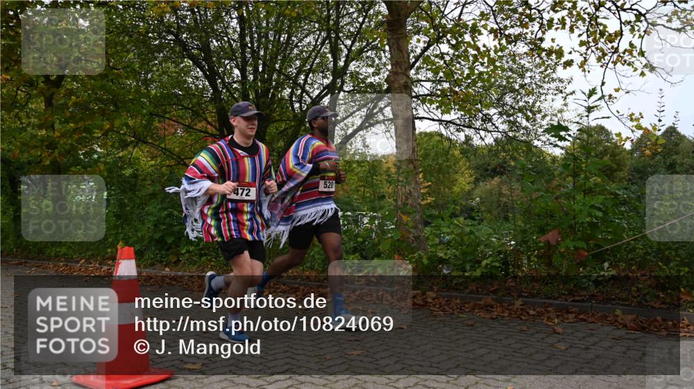 11.10.2026 - Bramfelder Halbmarathon 2026 J. Mangold http://msf.ph/oto/10824069 11.10.2026 10:39:42 Laufen 472, 520 meine-sportfotos.de