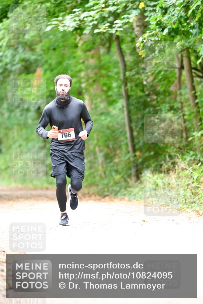 11.10.2026 - Bramfelder Halbmarathon 2026 Dr. Thomas Lammeyer http://msf.ph/oto/10824095 11.10.2026 10:41:17 Laufen 766 meine-sportfotos.de