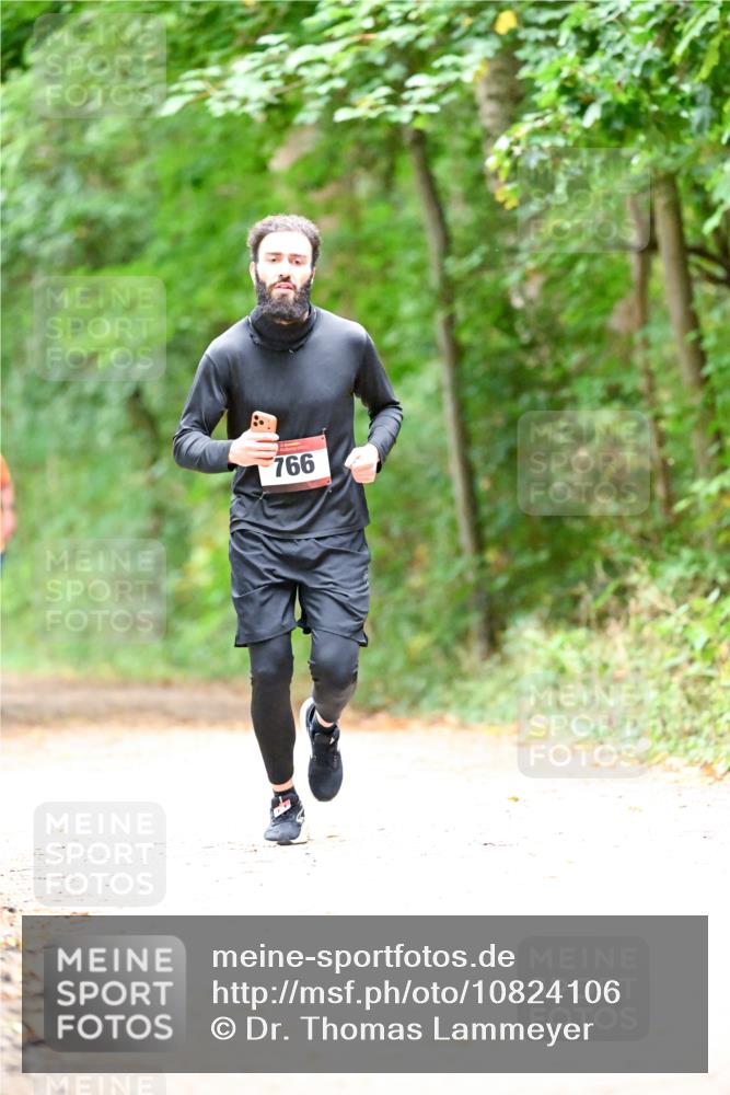 11.10.2026 - Bramfelder Halbmarathon 2026 Dr. Thomas Lammeyer http://msf.ph/oto/10824106 11.10.2026 10:41:18 Laufen 766 meine-sportfotos.de