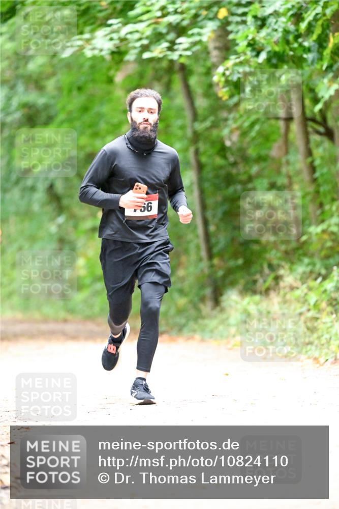 11.10.2026 - Bramfelder Halbmarathon 2026 Dr. Thomas Lammeyer http://msf.ph/oto/10824110 11.10.2026 10:41:18 Laufen 56 meine-sportfotos.de