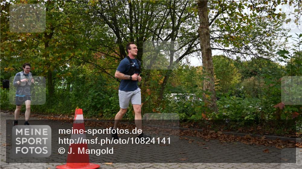11.10.2026 - Bramfelder Halbmarathon 2026 J. Mangold http://msf.ph/oto/10824141 11.10.2026 10:40:56 Laufen 205, 293, 783, 784 meine-sportfotos.de