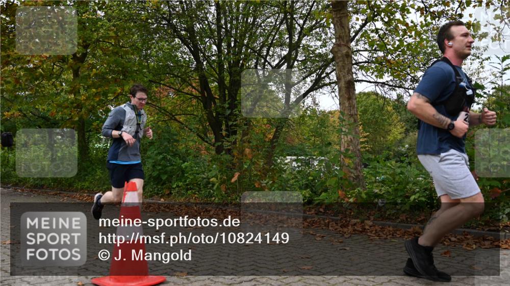 11.10.2026 - Bramfelder Halbmarathon 2026 J. Mangold http://msf.ph/oto/10824149 11.10.2026 10:40:57 Laufen 205, 293, 783, 784 meine-sportfotos.de