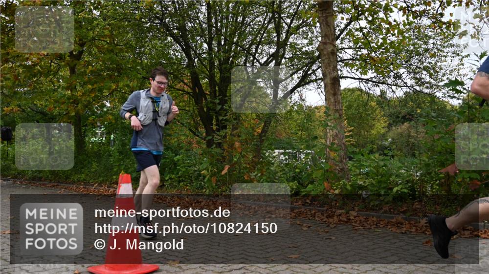 11.10.2026 - Bramfelder Halbmarathon 2026 J. Mangold http://msf.ph/oto/10824150 11.10.2026 10:40:58 Laufen 205, 293, 783, 784 meine-sportfotos.de
