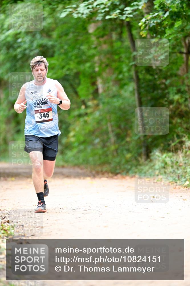 11.10.2026 - Bramfelder Halbmarathon 2026 Dr. Thomas Lammeyer http://msf.ph/oto/10824151 11.10.2026 10:41:30 Laufen 345 meine-sportfotos.de