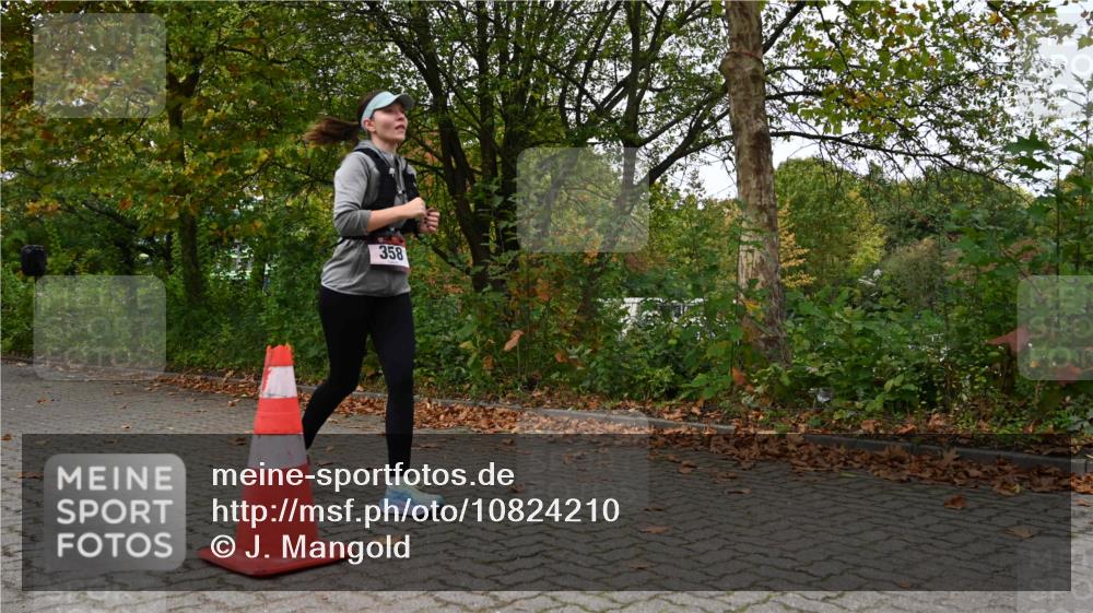 11.10.2026 - Bramfelder Halbmarathon 2026 J. Mangold http://msf.ph/oto/10824210 11.10.2026 10:41:45 Laufen 139, 358 meine-sportfotos.de