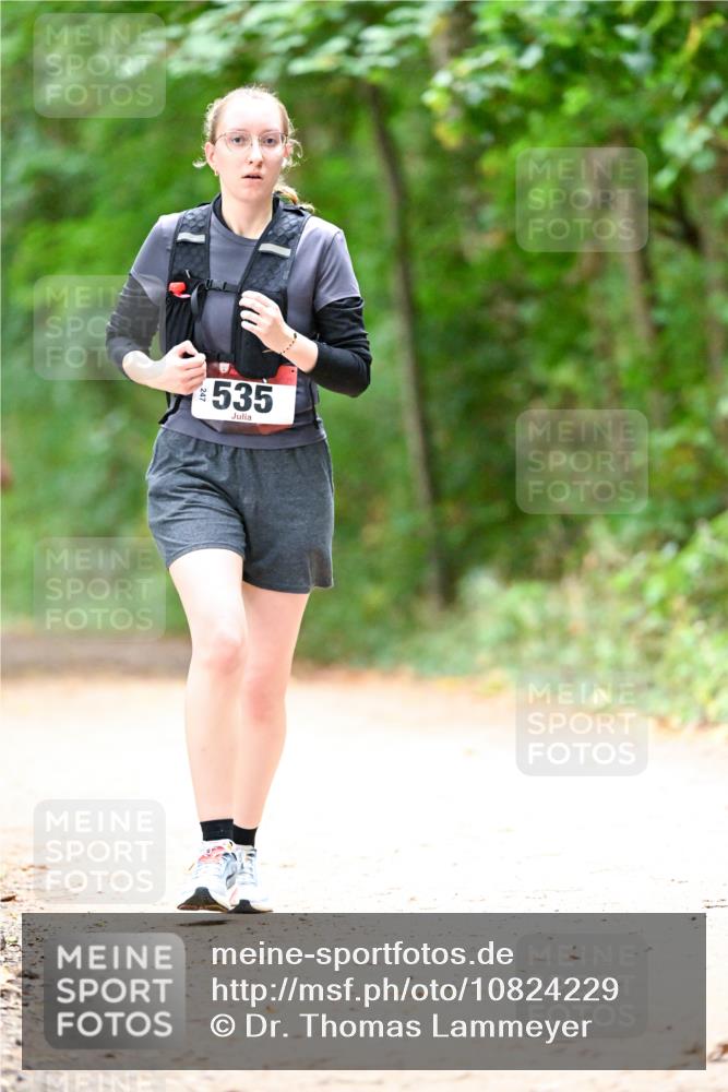 11.10.2026 - Bramfelder Halbmarathon 2026 Dr. Thomas Lammeyer http://msf.ph/oto/10824229 11.10.2026 10:41:42 Laufen 535 meine-sportfotos.de