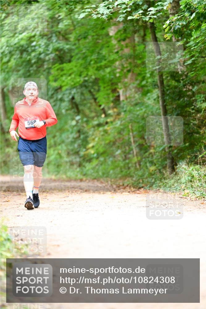 11.10.2026 - Bramfelder Halbmarathon 2026 Dr. Thomas Lammeyer http://msf.ph/oto/10824308 11.10.2026 10:42:08 Laufen 569 meine-sportfotos.de