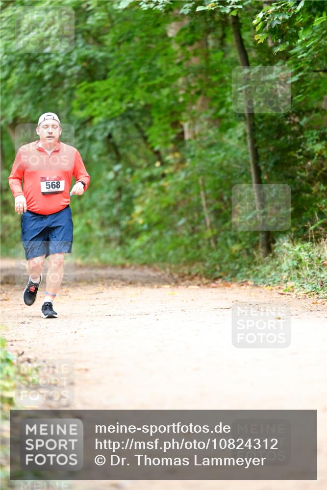 11.10.2026 - Bramfelder Halbmarathon 2026 Dr. Thomas Lammeyer http://msf.ph/oto/10824312 11.10.2026 10:42:09 Laufen 568 meine-sportfotos.de