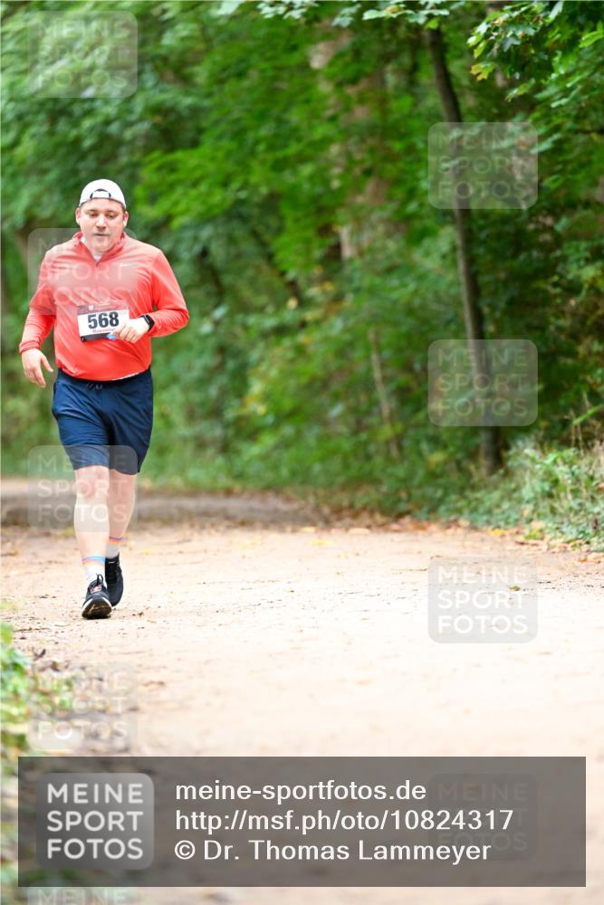 11.10.2026 - Bramfelder Halbmarathon 2026 Dr. Thomas Lammeyer http://msf.ph/oto/10824317 11.10.2026 10:42:10 Laufen 568 meine-sportfotos.de