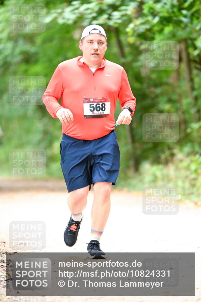 11.10.2026 - Bramfelder Halbmarathon 2026 Dr. Thomas Lammeyer http://msf.ph/oto/10824331 11.10.2026 10:42:14 Laufen 35, 568 meine-sportfotos.de