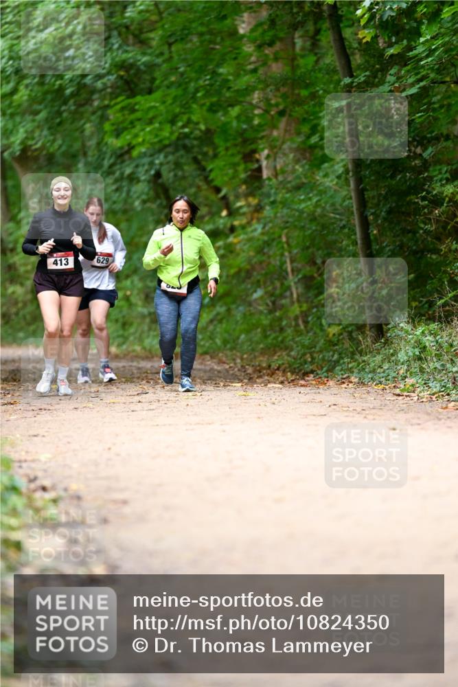 11.10.2026 - Bramfelder Halbmarathon 2026 Dr. Thomas Lammeyer http://msf.ph/oto/10824350 11.10.2026 10:42:30 Laufen 413, 629 meine-sportfotos.de