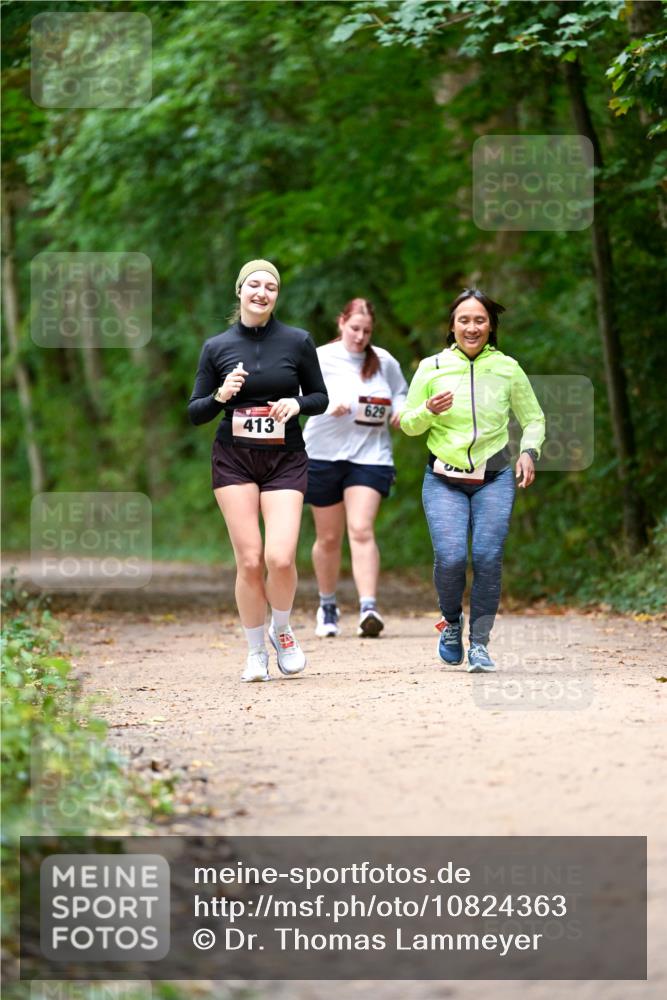 11.10.2026 - Bramfelder Halbmarathon 2026 Dr. Thomas Lammeyer http://msf.ph/oto/10824363 11.10.2026 10:42:34 Laufen 413, 629 meine-sportfotos.de