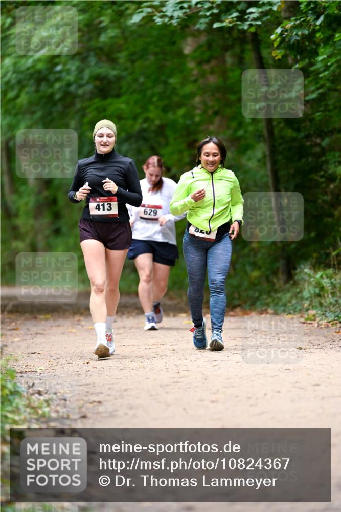 11.10.2026 - Bramfelder Halbmarathon 2026 Dr. Thomas Lammeyer http://msf.ph/oto/10824367 11.10.2026 10:42:34 Laufen 413, 629 meine-sportfotos.de