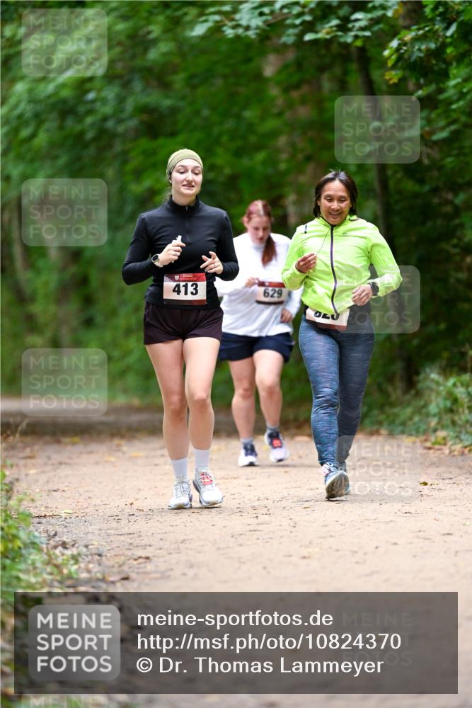 11.10.2026 - Bramfelder Halbmarathon 2026 Dr. Thomas Lammeyer http://msf.ph/oto/10824370 11.10.2026 10:42:35 Laufen 413, 629 meine-sportfotos.de