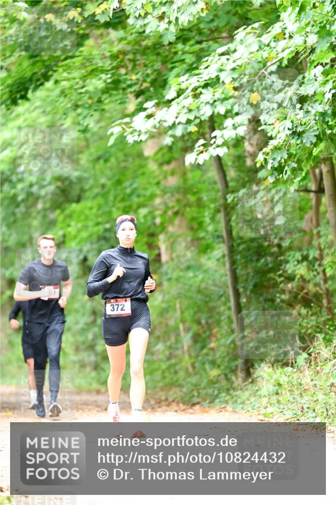 11.10.2026 - Bramfelder Halbmarathon 2026 Dr. Thomas Lammeyer http://msf.ph/oto/10824432 11.10.2026 10:42:55 Laufen 372 meine-sportfotos.de