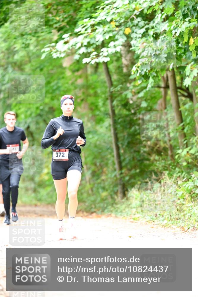 11.10.2026 - Bramfelder Halbmarathon 2026 Dr. Thomas Lammeyer http://msf.ph/oto/10824437 11.10.2026 10:42:55 Laufen 372 meine-sportfotos.de