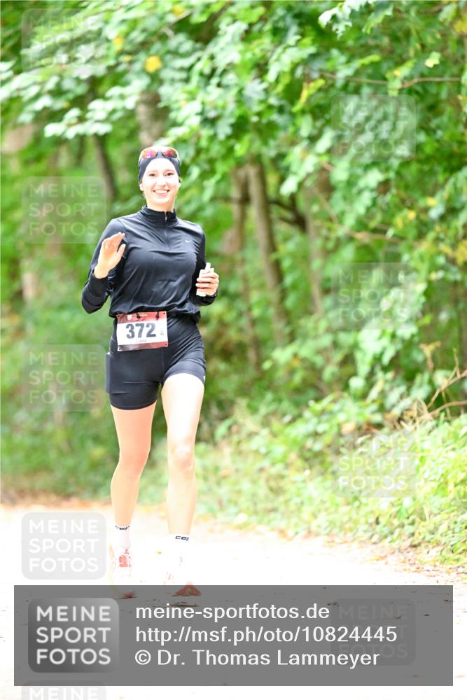 11.10.2026 - Bramfelder Halbmarathon 2026 Dr. Thomas Lammeyer http://msf.ph/oto/10824445 11.10.2026 10:42:57 Laufen 372 meine-sportfotos.de