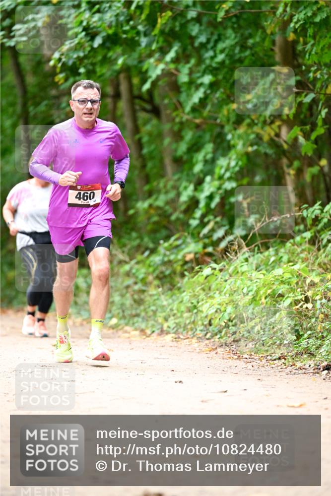 11.10.2026 - Bramfelder Halbmarathon 2026 Dr. Thomas Lammeyer http://msf.ph/oto/10824480 11.10.2026 10:43:08 Laufen 460, 43 meine-sportfotos.de