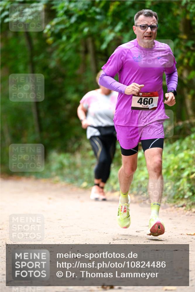 11.10.2026 - Bramfelder Halbmarathon 2026 Dr. Thomas Lammeyer http://msf.ph/oto/10824486 11.10.2026 10:43:09 Laufen 460, 43, 7115 meine-sportfotos.de