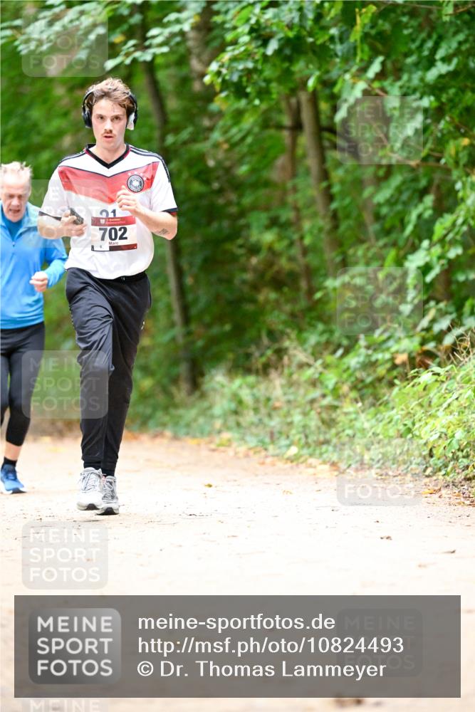 11.10.2026 - Bramfelder Halbmarathon 2026 Dr. Thomas Lammeyer http://msf.ph/oto/10824493 11.10.2026 10:43:13 Laufen 01, 702 meine-sportfotos.de