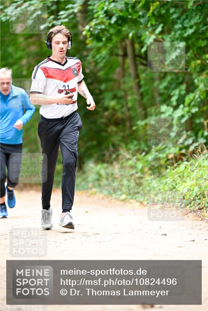 11.10.2026 - Bramfelder Halbmarathon 2026 Dr. Thomas Lammeyer http://msf.ph/oto/10824496 11.10.2026 10:43:14 Laufen 01 meine-sportfotos.de
