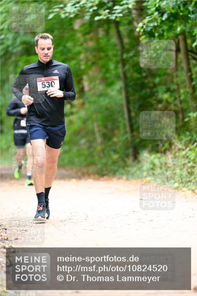 11.10.2026 - Bramfelder Halbmarathon 2026 Dr. Thomas Lammeyer http://msf.ph/oto/10824520 11.10.2026 10:43:22 Laufen 530 meine-sportfotos.de