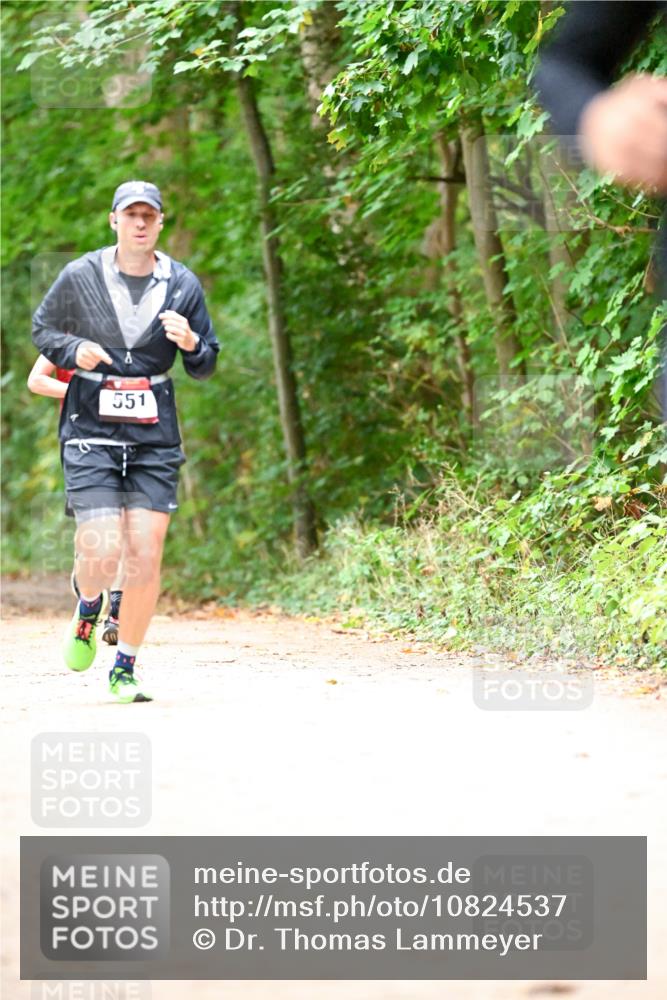 11.10.2026 - Bramfelder Halbmarathon 2026 Dr. Thomas Lammeyer http://msf.ph/oto/10824537 11.10.2026 10:43:25 Laufen 551 meine-sportfotos.de