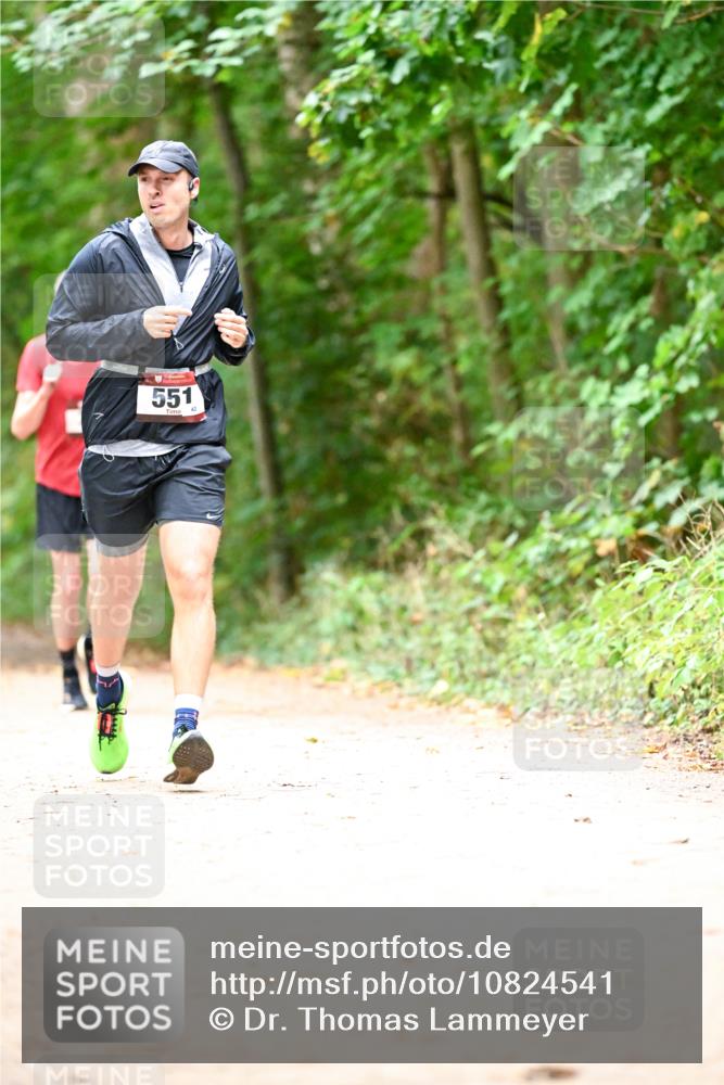 11.10.2026 - Bramfelder Halbmarathon 2026 Dr. Thomas Lammeyer http://msf.ph/oto/10824541 11.10.2026 10:43:25 Laufen 551, 42 meine-sportfotos.de
