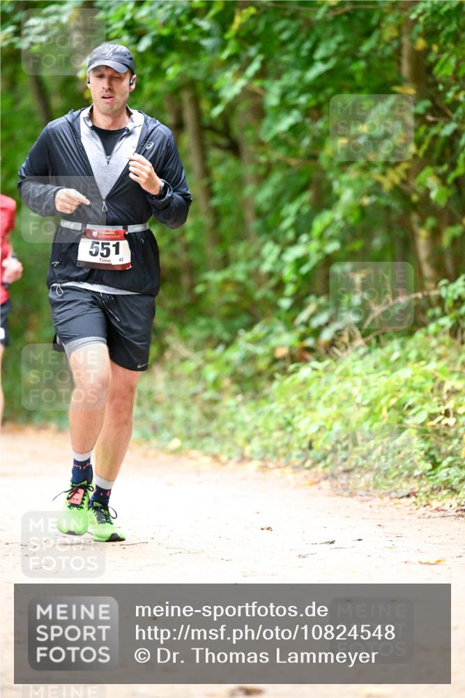 11.10.2026 - Bramfelder Halbmarathon 2026 Dr. Thomas Lammeyer http://msf.ph/oto/10824548 11.10.2026 10:43:26 Laufen 551, 42 meine-sportfotos.de