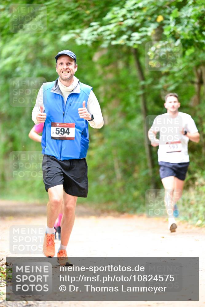 11.10.2026 - Bramfelder Halbmarathon 2026 Dr. Thomas Lammeyer http://msf.ph/oto/10824575 11.10.2026 10:43:40 Laufen 52, 594 meine-sportfotos.de