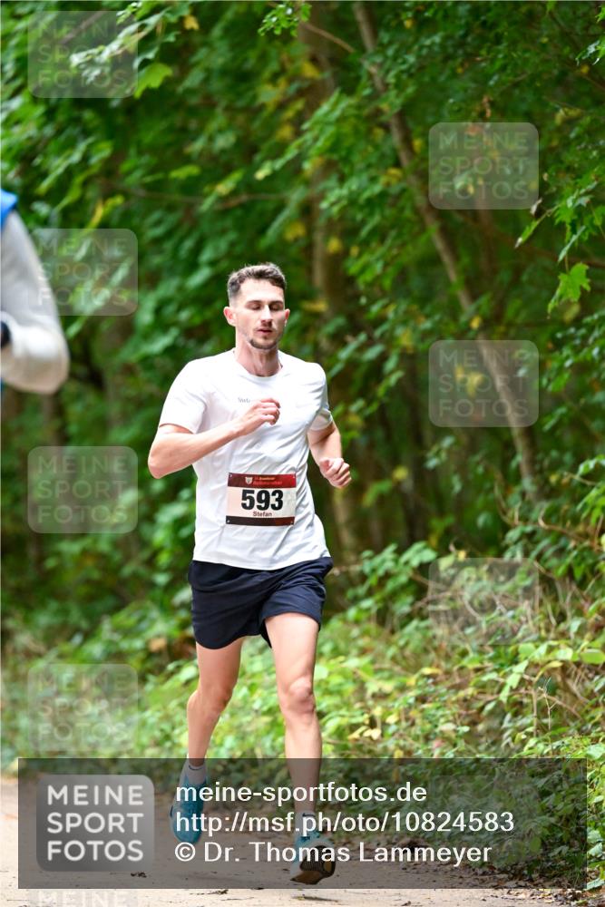 11.10.2026 - Bramfelder Halbmarathon 2026 Dr. Thomas Lammeyer http://msf.ph/oto/10824583 11.10.2026 10:43:42 Laufen 593 meine-sportfotos.de