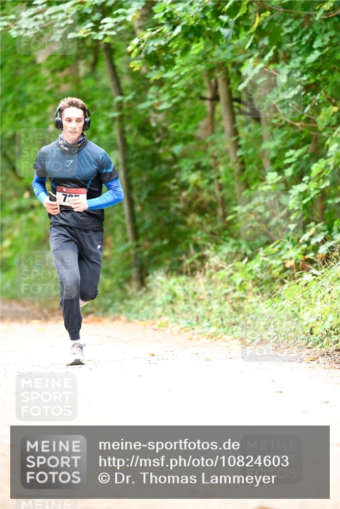 11.10.2026 - Bramfelder Halbmarathon 2026 Dr. Thomas Lammeyer http://msf.ph/oto/10824603 11.10.2026 10:43:51 Laufen 7 meine-sportfotos.de